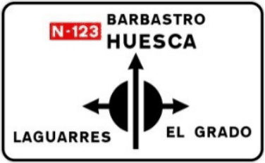 S-201 Preseñalización de glorieta partida desde la calzada principal