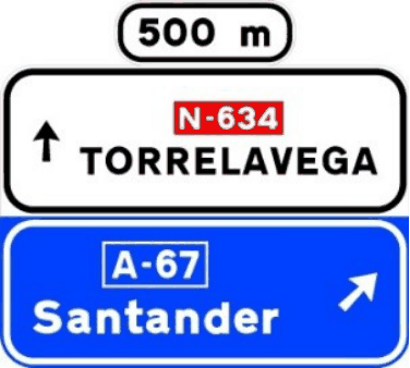 S-222a Preseñalización, con cartel lateral, en carretera convencional o carretera multicarril hacia autopista o autovía y dirección propia